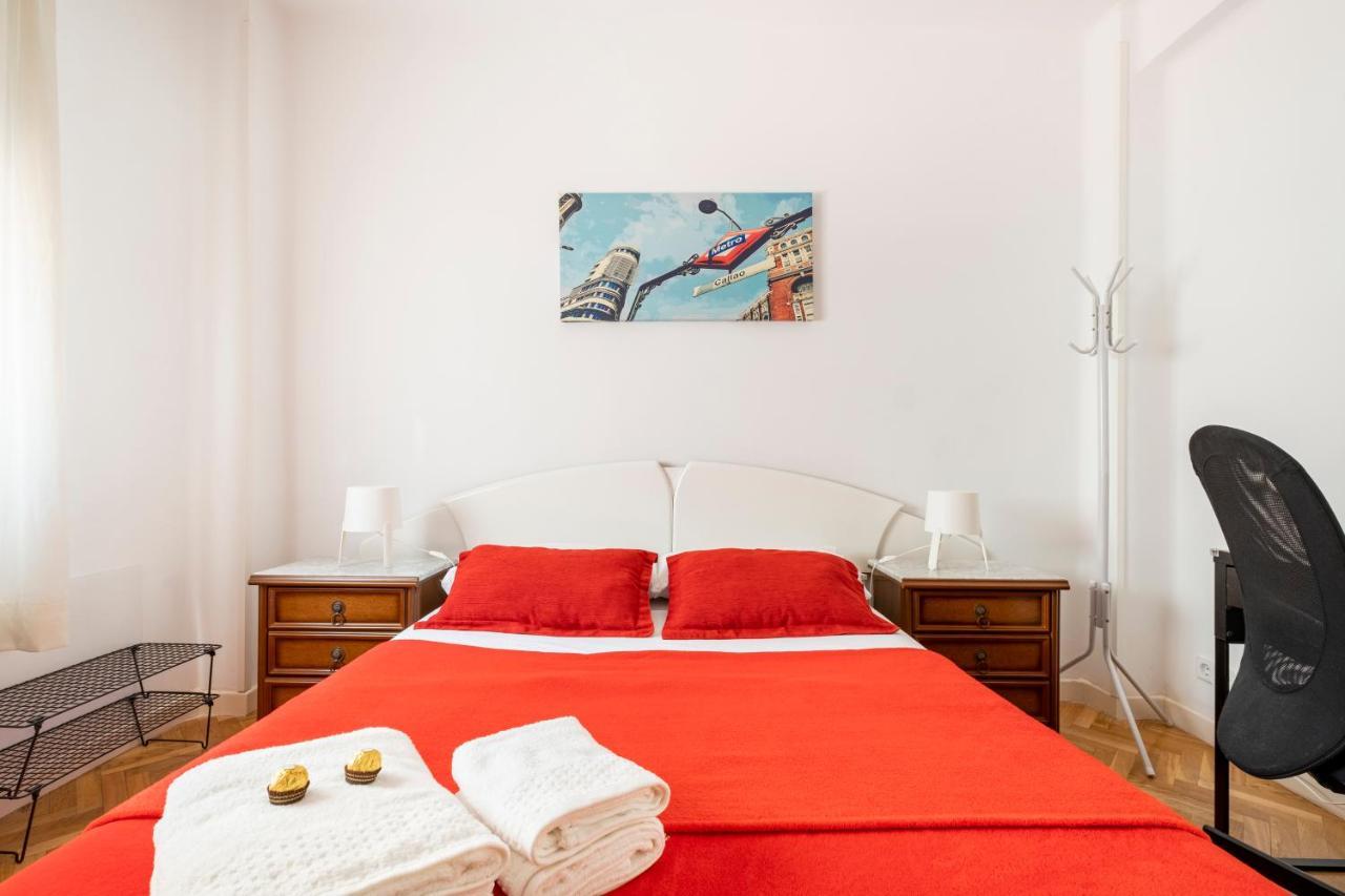 Madrid Center Room Private 7 Minutes Or 4 Metro Stops Екстер'єр фото