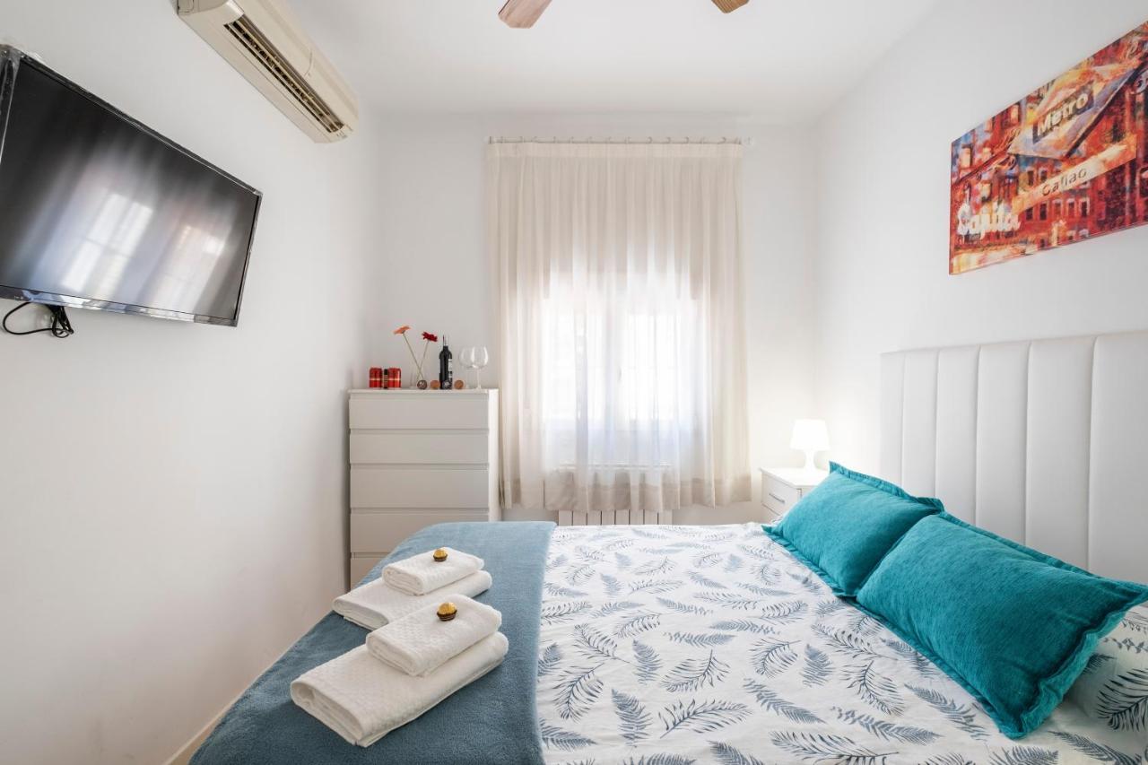Madrid Center Room Private 7 Minutes Or 4 Metro Stops Екстер'єр фото